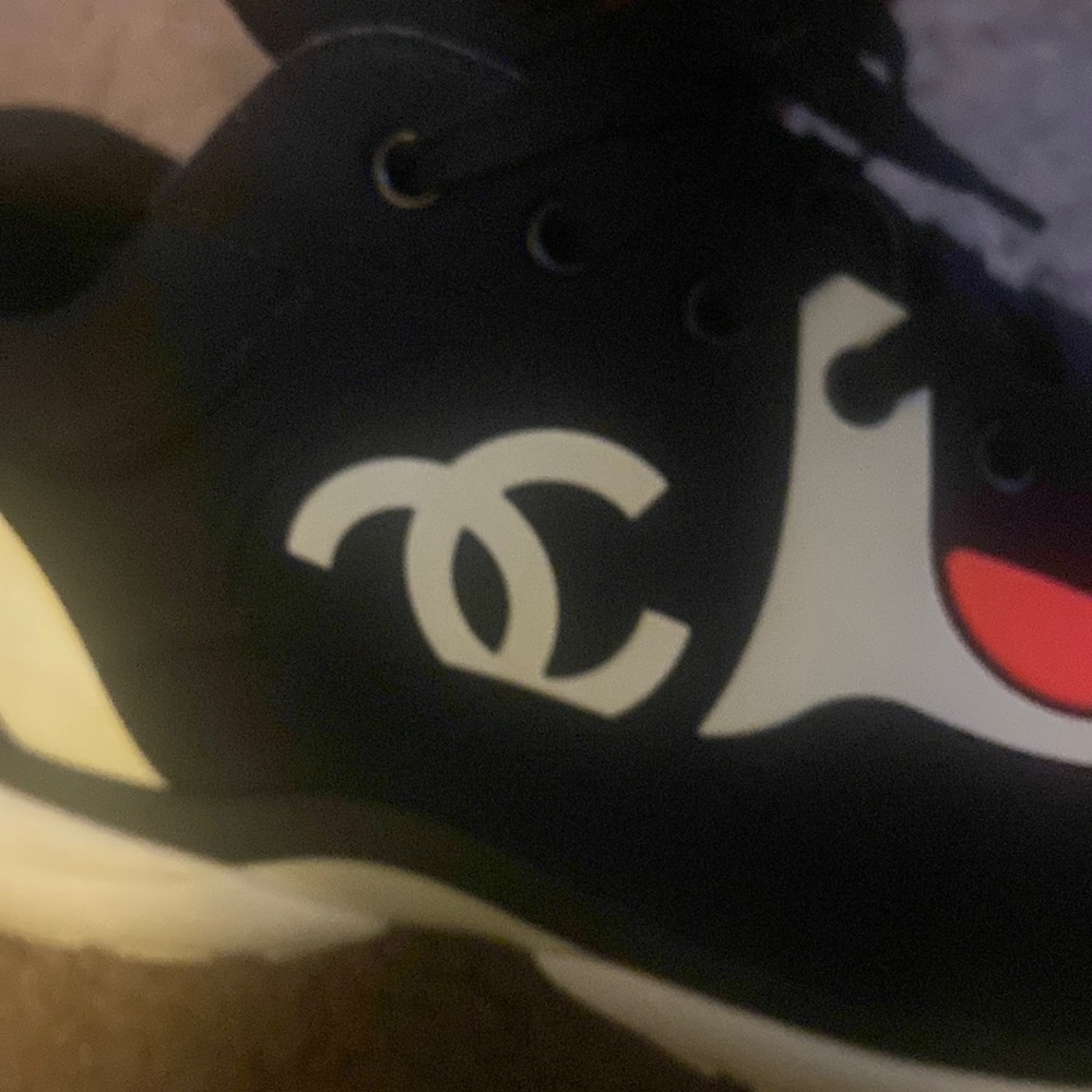 Chanel Sneakers size 40 1/2 runs big used